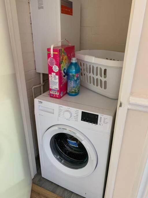 Superb And Comfortable 3Bd Home In Dagenham Dış mekan fotoğraf