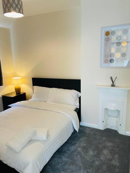 Superb And Comfortable 3Bd Home In Dagenham Dış mekan fotoğraf
